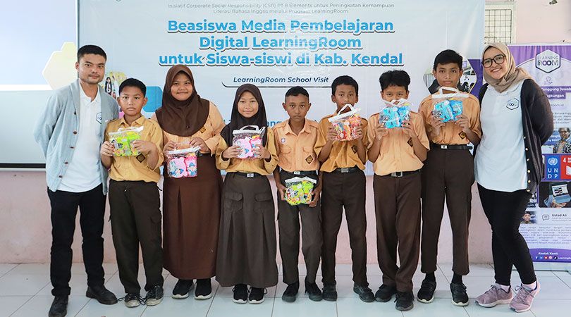 Menavigasi Pergeseran Digital: Memilih Program Pendidikan CSR Terbaik untuk Sekolah