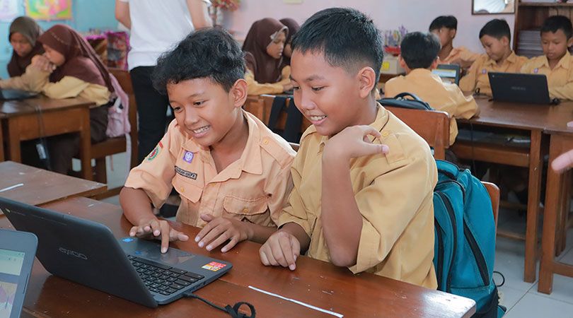 LearningRoom - Metodologi Pengajaran Inovatif untuk Mendorong Pendidikan Berkualitas di Indonesia