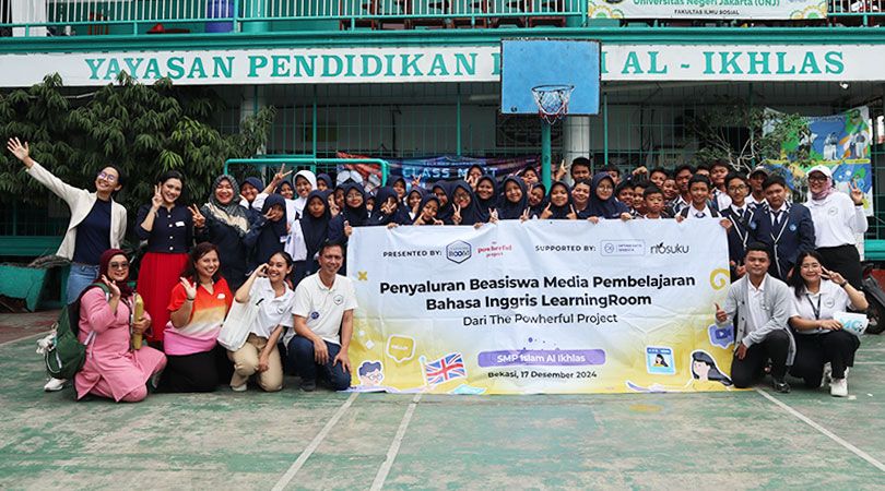 The Powherful Project Percayakan LearningRoom untuk Program Beasiswa Bahasa Inggris bagi Siswa Berprestasi
