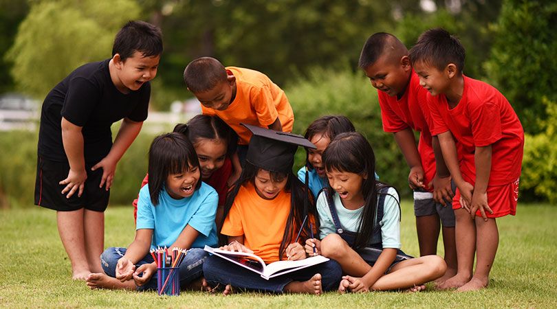 Strategi Mengajar Bahasa Inggris yang Menarik untuk Anak-anak SD dan SMP