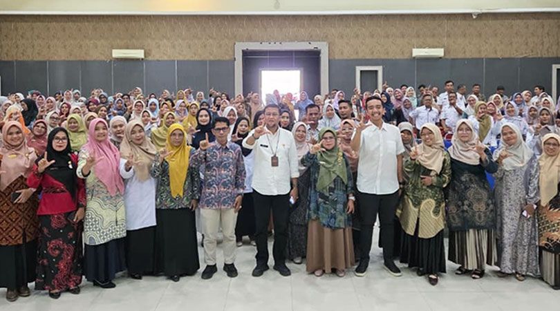168 Guru, Satu Misi! Tingkatkan Kualitas Pembelajaran Bahasa Inggris di Kota Padang