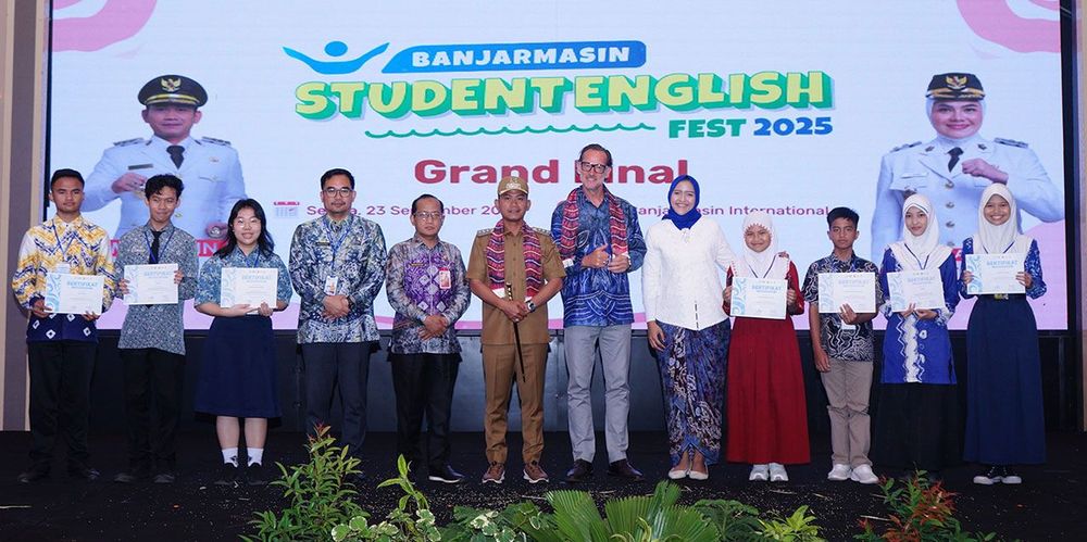 Grand Final Banjarmasin Student English Fest 2025: Ribuan Pelajar Banjarmasin Unjuk Prestasi Bahasa Inggris