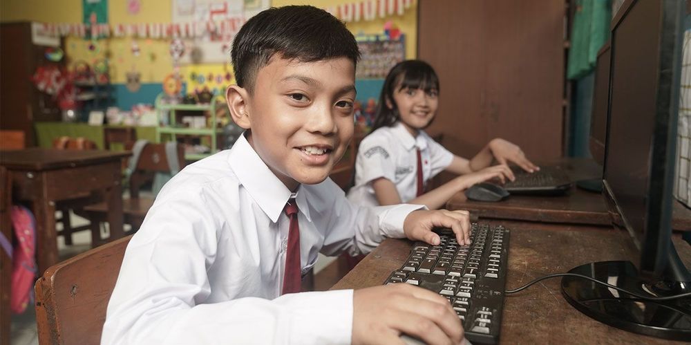 Media Pembelajaran Bahasa Inggris Terbaik untuk Siswa