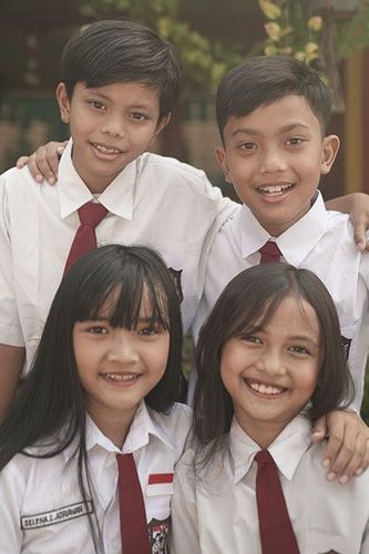 Mendidik Bahasa Inggris ke Generasi Alpha: Membentuk Pemimpin Bangsa Masa Depan