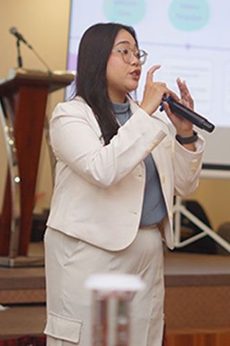 LearningRoom Latih Guru Bahasa Inggris SMP se-Banjarmasin untuk Optimalkan Pembelajaran Digital