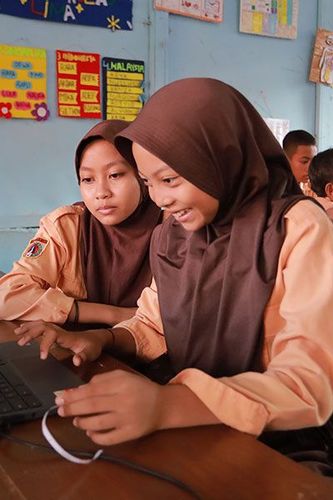 Peningkatan Kualitas Pendidikan di Indonesia Melalui Teknologi Digital